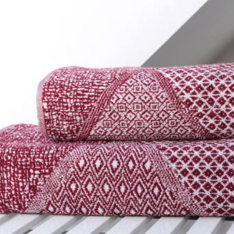 Ręcznik łazienkowy CALPE bordowy bawełniany 70x140